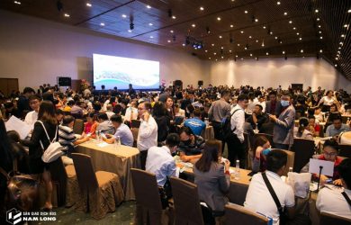 Đông đảo khách hàng tới thăm dự lễ mở bán cuối tuần dự án Waterpoint