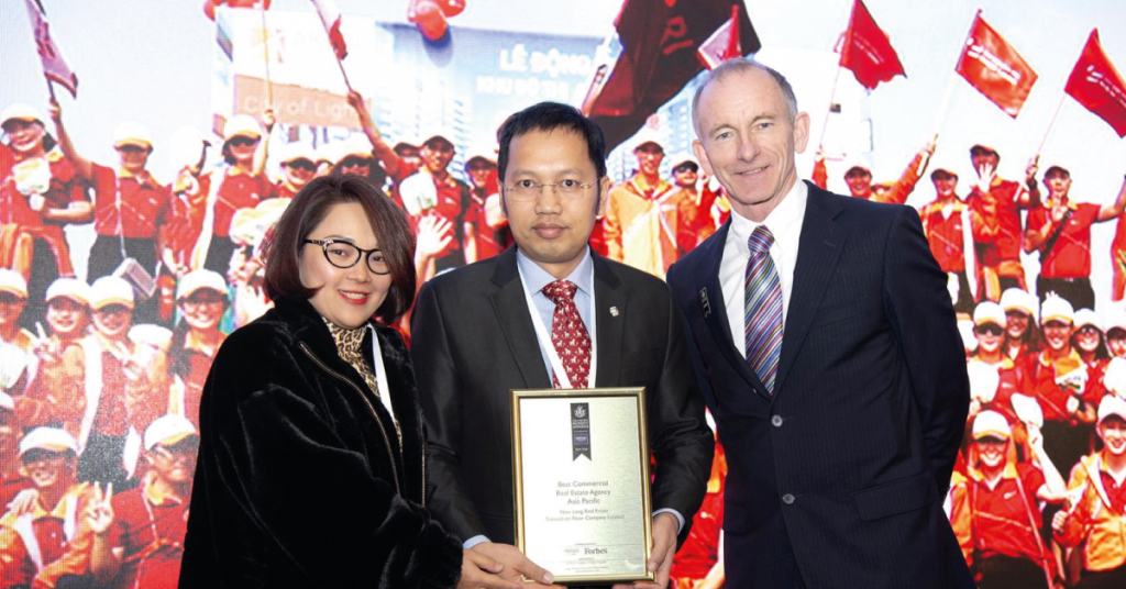 Sàn Nam Long nhận giải thưởng Sàn Quốc tế xuất sắc 2019 - 2020 tại Anh Quốc