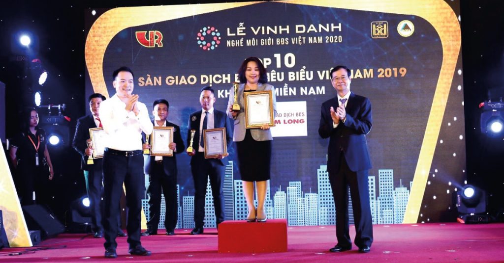 Sàn Nam Long được vinh danh Top 10 Sàn Giao dịch BĐS Tiêu Biểu khu vực miền Nam năm 2019