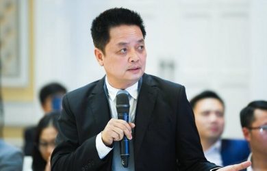 Tiến sĩ Nguyễn Đức Hưởng, Chuyên gia kinh tế, Nguyên Chủ tịch HĐQT LienVietPostBank.
