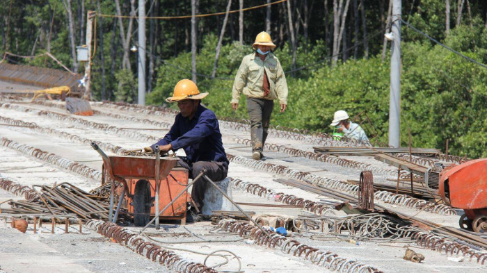 Hàng chục mũi thi công đang được triển khai tại các gói thầu A5, A7 qua địa phận Đồng Nai.
