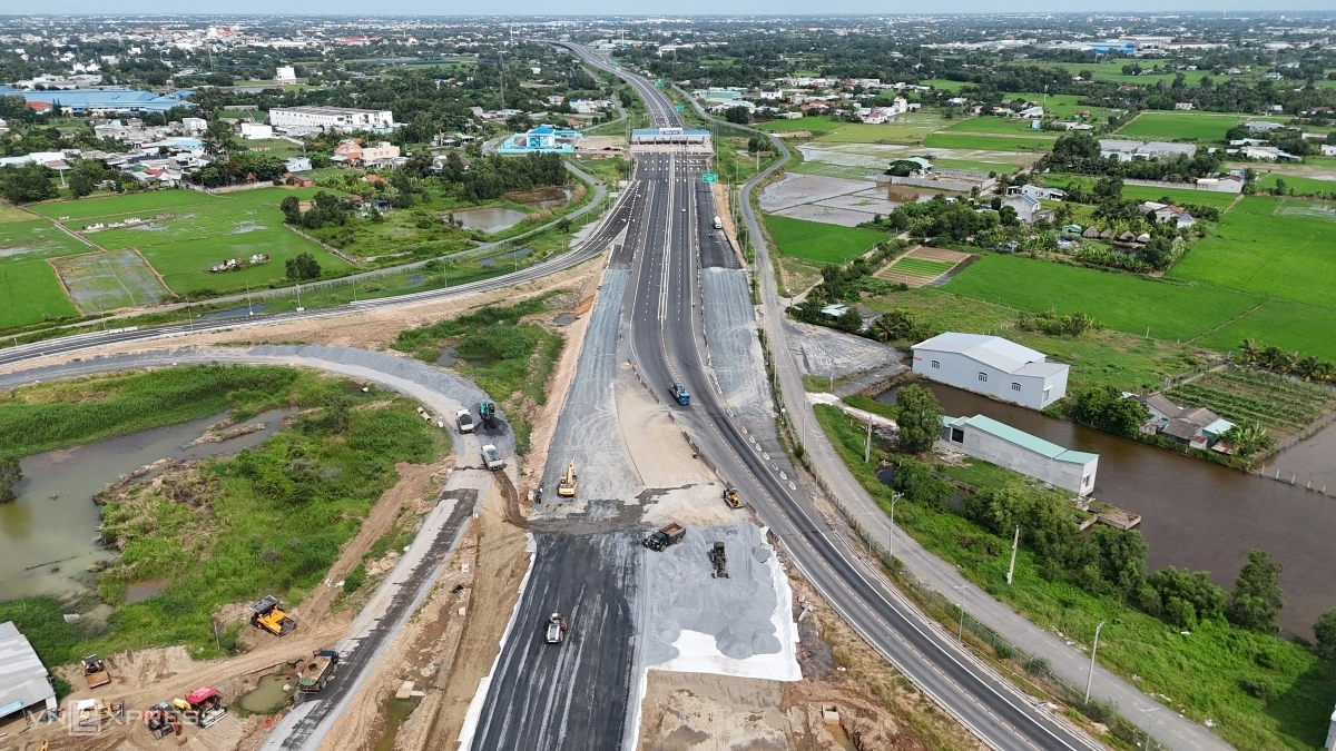 Vành đai 3 TP HCM qua Long An sau hai năm thi công