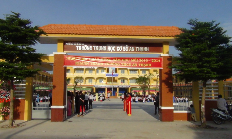 Trường THCS An Thạnh bến lức